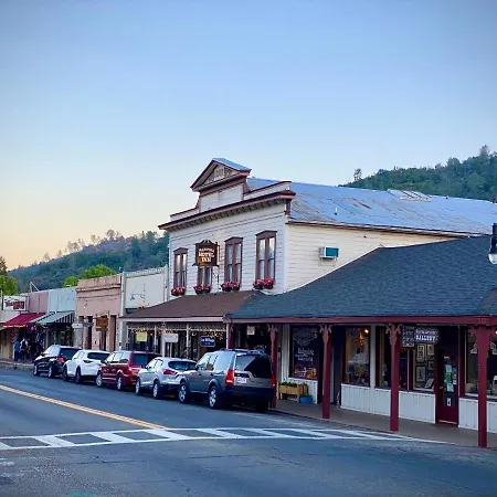 Yosemite Charm By Casa Oso With Spa And Breathtaking Views Mariposa Exterior photo